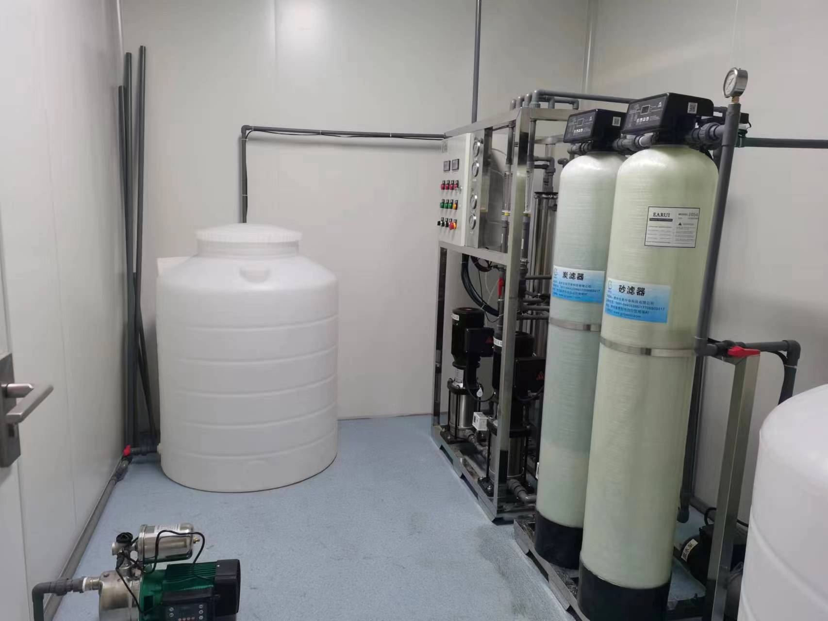 安徽生物实验室订购安装0.25吨/时双级纯化水亚搏游戏网（中国）有限公司